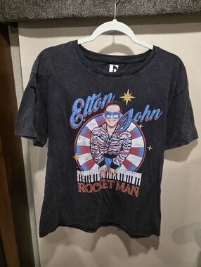 Elton John Rocket Man Band Music Tee W Rhinestones M
